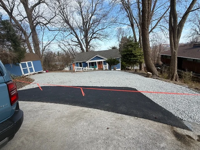 Asphalt Millings vs Gravel for a Driveway, paving guide by South State Paving in Southern Maryland