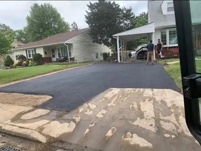 Asphalt Crack Filling by South State Paving across Southern Maryland Asphalt Crack Filling by South State Paving across Southern Maryland
