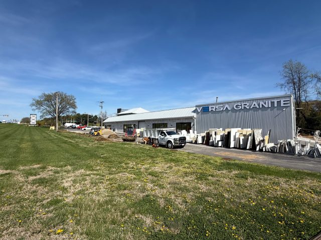How a Well-Maintained Parking Lot Helps Your Business Stand Out in Deale, Maryland